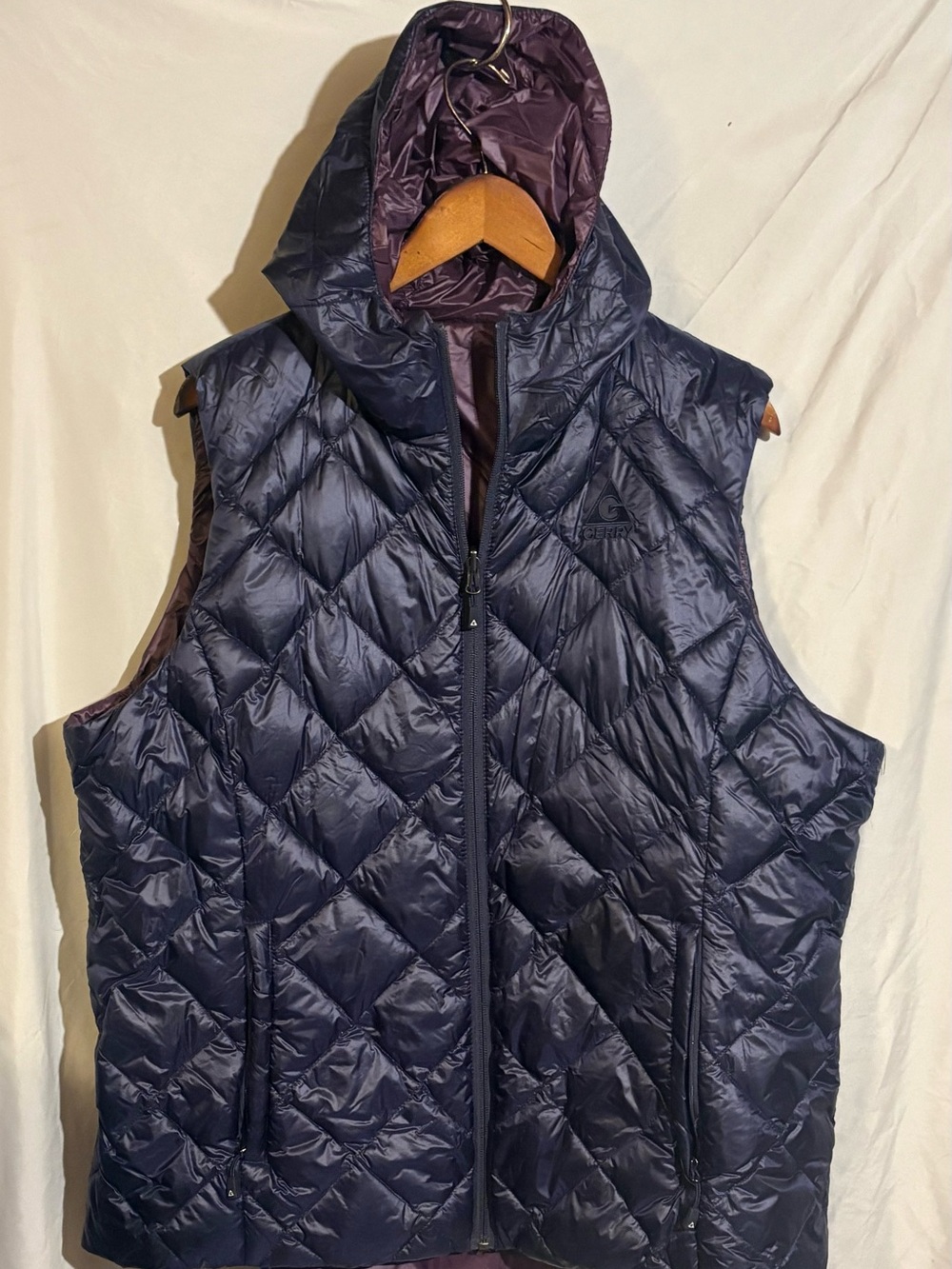 Women's Quilted Hooded Puffer Vest - Navy